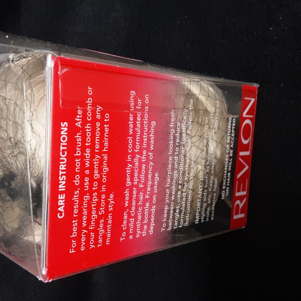 Revlon Clip-It Sultry Hairpiece in Blonde - Picture 3 of 4